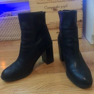 Sam Edelman Marla Heeled Ankle Boot, black leather